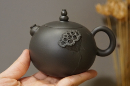 廣西欽州坭興陶可以泡多種茶嗎，坭興陶是一壺一茶嗎?