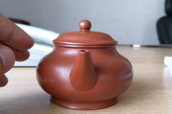 大紅袍和朱泥哪個(gè)好，為什么不能買大紅袍壺