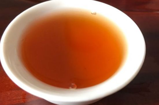 正山小種喝起來苦澀有點酸對嗎，正山小種發(fā)酸有害嗎